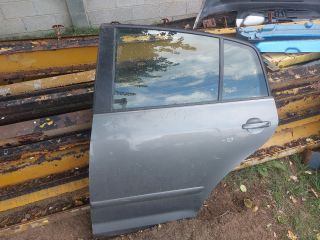 bontott VW GOLF PLUS Bal hátsó Ajtó (Részeivel)