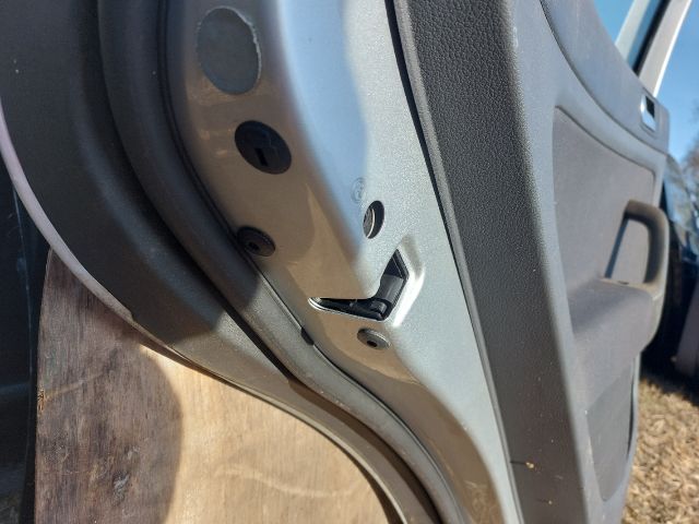 bontott VW GOLF PLUS Bal hátsó Ajtó (Részeivel)