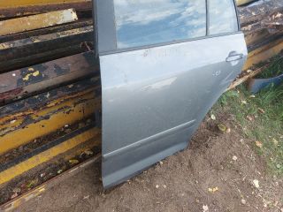 bontott VW GOLF PLUS Bal hátsó Ajtó (Részeivel)