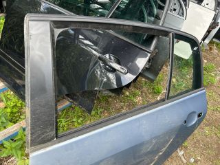 bontott VW GOLF PLUS Bal hátsó Ajtó (Üres lemez)