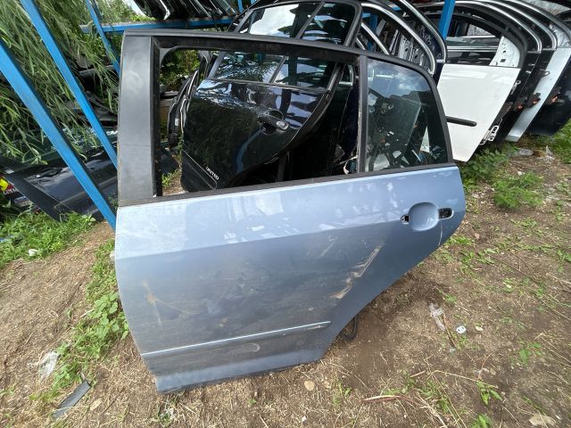 bontott VW GOLF PLUS Bal hátsó Ajtó (Üres lemez)