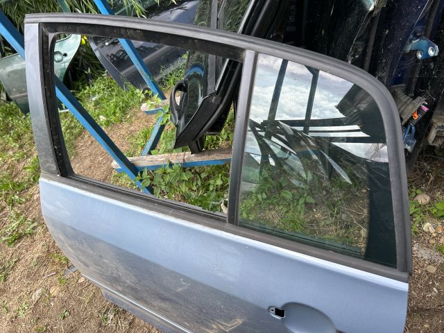 bontott VW GOLF PLUS Bal hátsó Ajtó (Üres lemez)