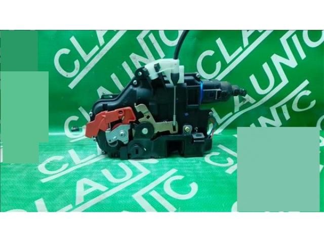 bontott VW GOLF PLUS Bal hátsó Ajtózár