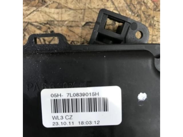 bontott VW GOLF PLUS Bal hátsó Ajtózár