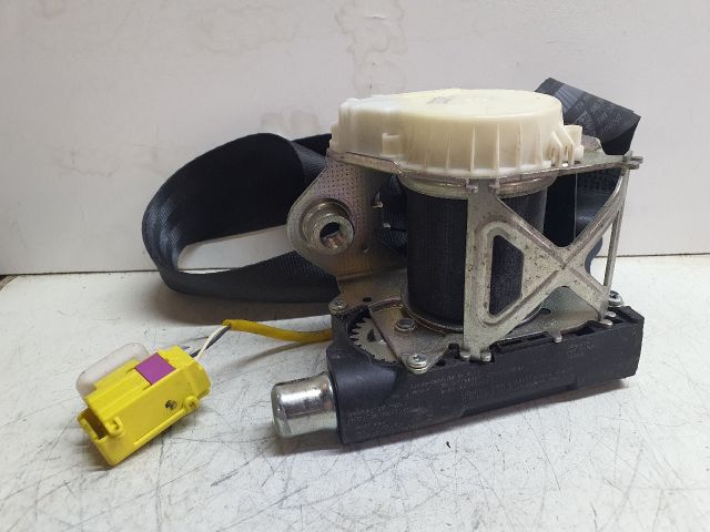 bontott VW GOLF PLUS Bal hátsó Biztonsági Öv