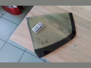 bontott VW GOLF PLUS Bal hátsó Fixüveg (Ajtóban)