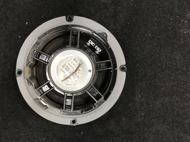 bontott VW GOLF PLUS Bal hátsó Hangszóró