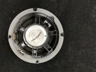 bontott VW GOLF PLUS Bal hátsó Hangszóró