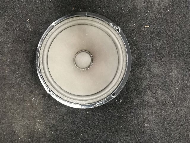 bontott VW GOLF PLUS Bal hátsó Hangszóró