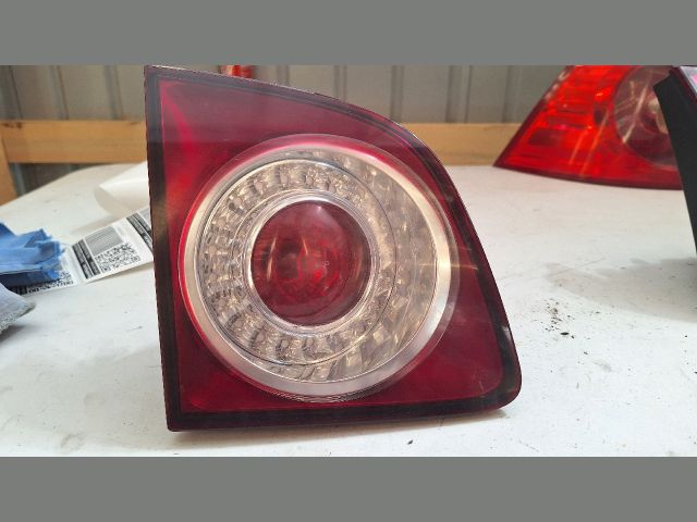 bontott VW GOLF PLUS Bal Hátsó Lámpa