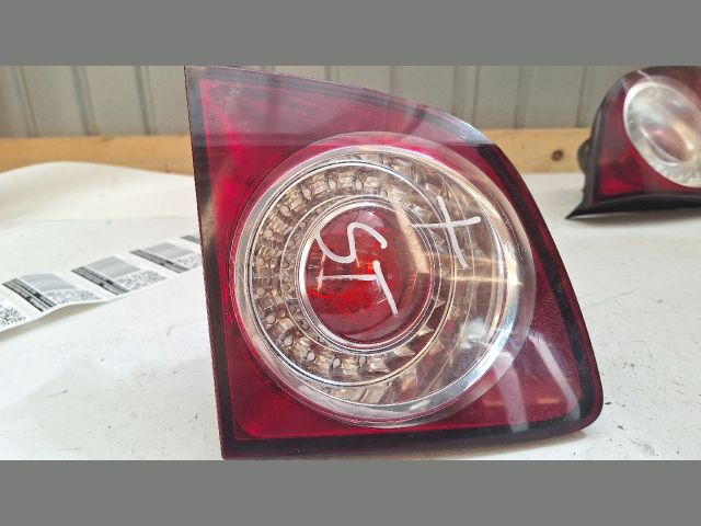 bontott VW GOLF PLUS Bal Hátsó Lámpa