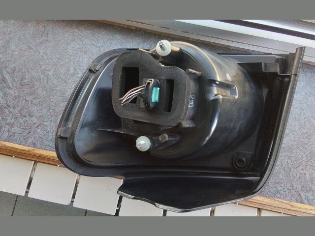 bontott VW GOLF PLUS Bal Hátsó Lámpa