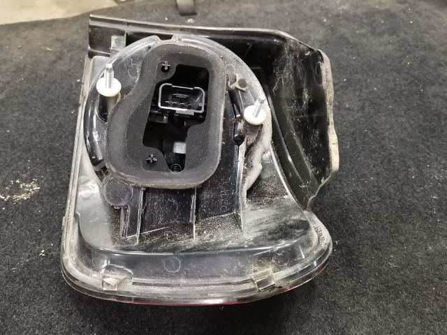 bontott VW GOLF PLUS Bal Hátsó Lámpa