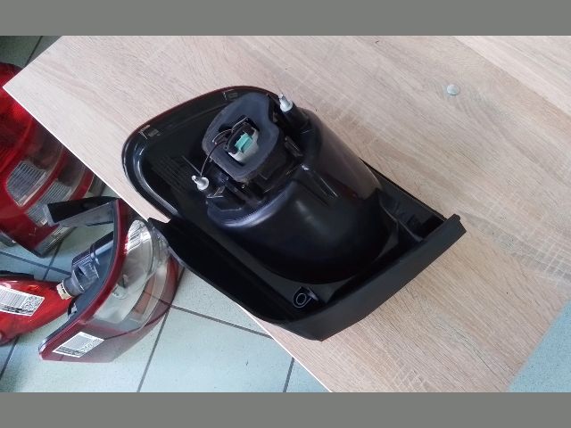 bontott VW GOLF PLUS Bal Hátsó Lámpa