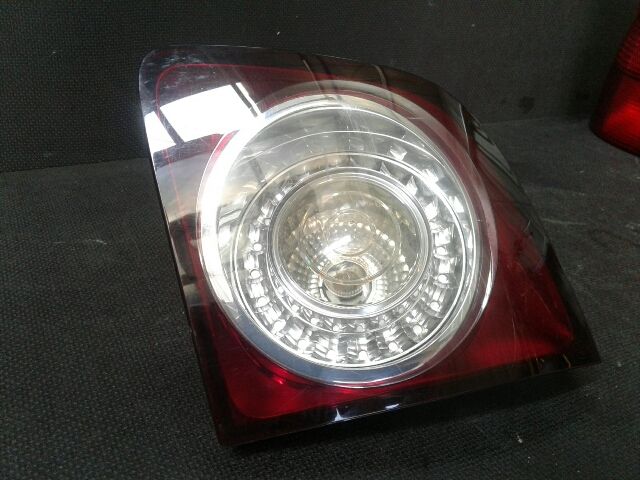 bontott VW GOLF PLUS Bal Hátsó Lámpa