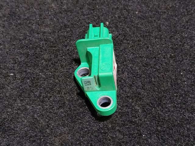 bontott VW GOLF PLUS Bal hátsó Oldal Ütközés Érzékelő