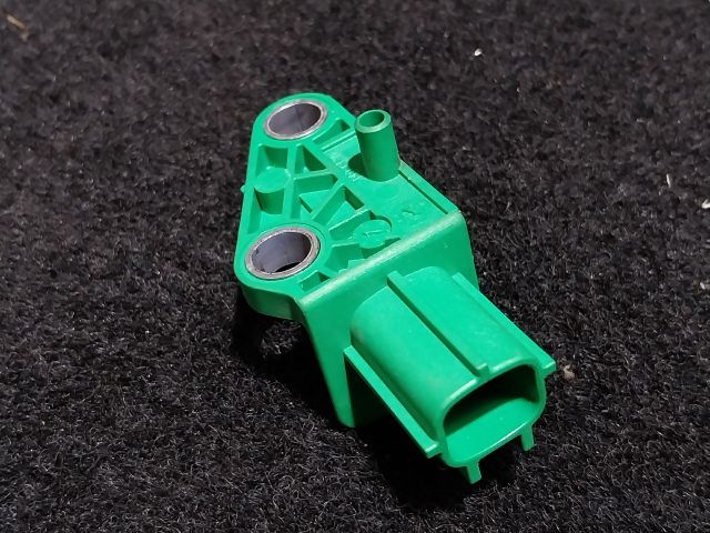 bontott VW GOLF PLUS Bal hátsó Oldal Ütközés Érzékelő