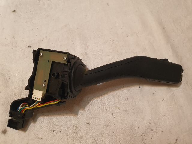 bontott VW GOLF PLUS Bal Kormánykapcsoló Irányjelző (Tempomatos)