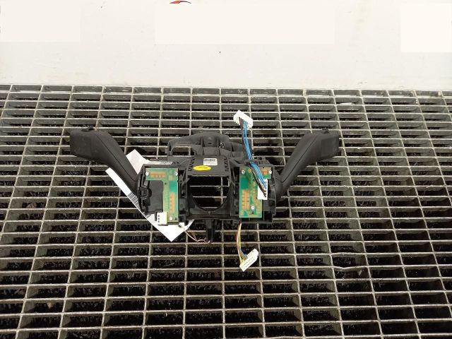 bontott VW GOLF PLUS Bal Kormánykapcsoló Irányjelző