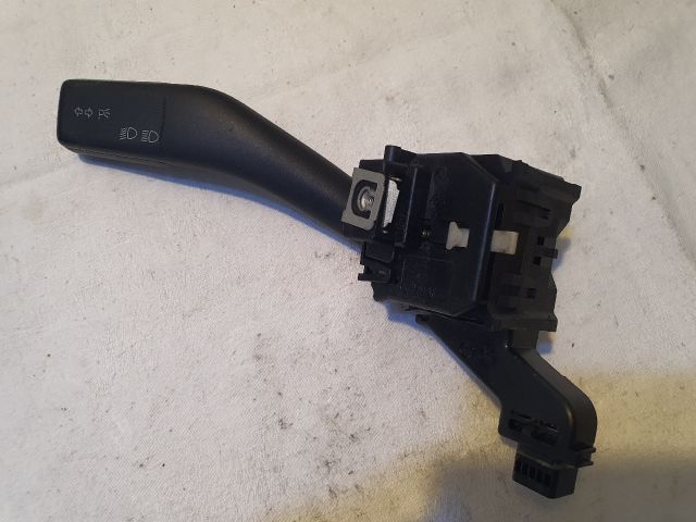 bontott VW GOLF PLUS Bal Kormánykapcsoló Irányjelző