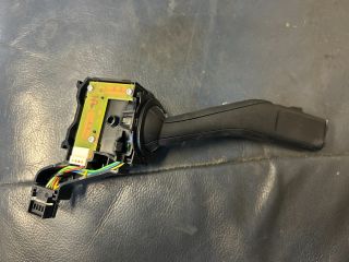 bontott VW GOLF PLUS Bal Kormánykapcsoló Irányjelző