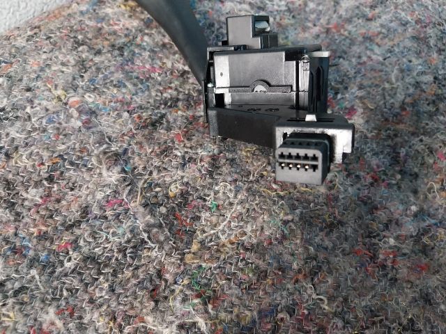 bontott VW GOLF PLUS Bal Kormánykapcsoló Irányjelző