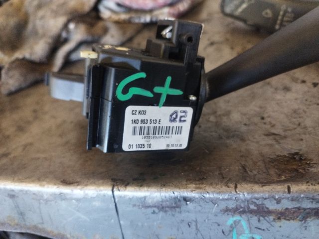 bontott VW GOLF PLUS Bal Kormánykapcsoló Irányjelző