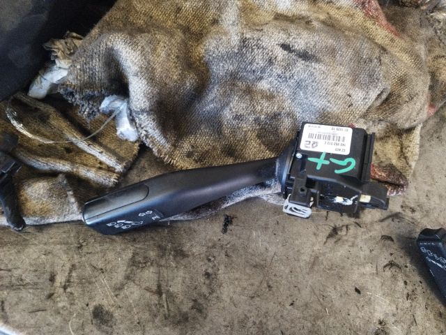 bontott VW GOLF PLUS Bal Kormánykapcsoló Irányjelző