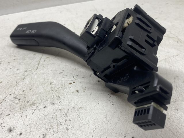 bontott VW GOLF PLUS Bal Kormánykapcsoló Irányjelző