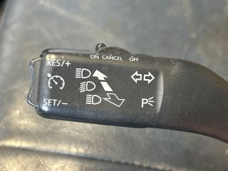 bontott VW GOLF PLUS Bal Kormánykapcsoló Irányjelző