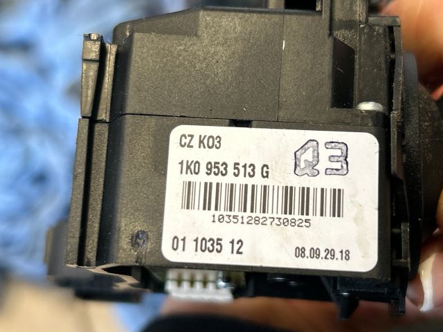 bontott VW GOLF PLUS Bal Kormánykapcsoló Irányjelző