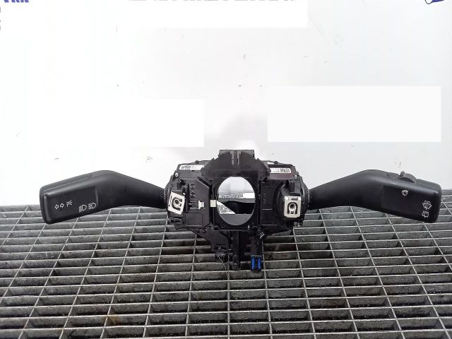 bontott VW GOLF PLUS Bal Kormánykapcsoló Irányjelző