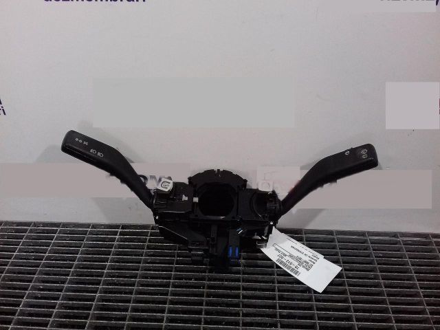 bontott VW GOLF PLUS Bal Kormánykapcsoló Irányjelző