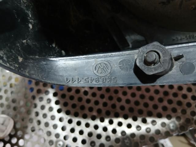 bontott VW GOLF PLUS Bal Külső Hátsó Lámpa