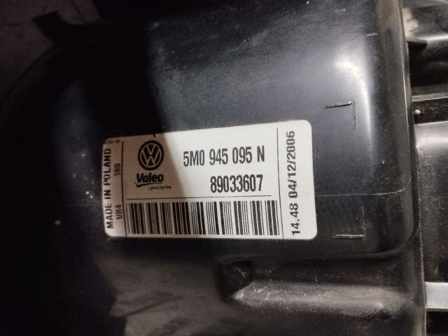 bontott VW GOLF PLUS Bal Külső Hátsó Lámpa
