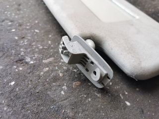 bontott VW GOLF PLUS Bal Napellenző