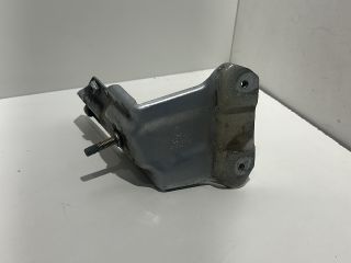 bontott VW GOLF PLUS Bal Sárvédő Oldaltartó