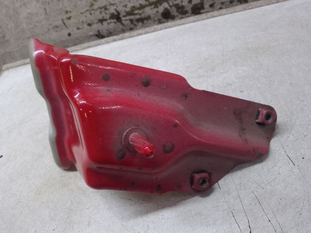 bontott VW GOLF PLUS Bal Sárvédő Oldaltartó