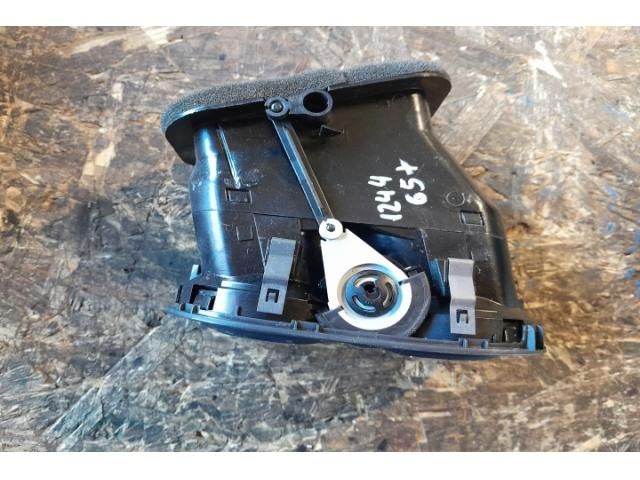 bontott VW GOLF PLUS Bal Szellőző