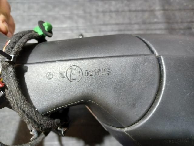 bontott VW GOLF PLUS Bal Visszapillantó Tükör (Elektromos)