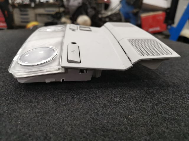 bontott VW GOLF PLUS Beltér Világítás Első