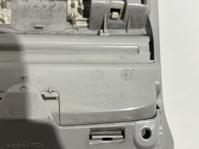 bontott VW GOLF PLUS Beltér Világítás Első