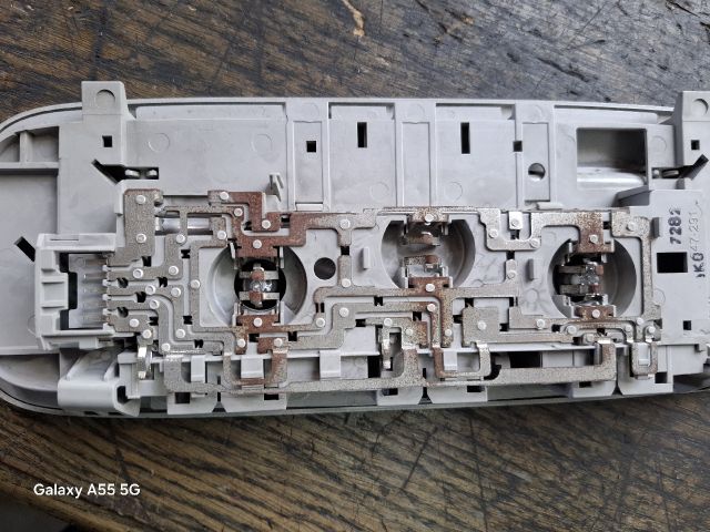 bontott VW GOLF PLUS Beltér Világítás Hátsó