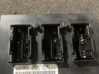 bontott VW GOLF PLUS Biztosítéktábla Utastér