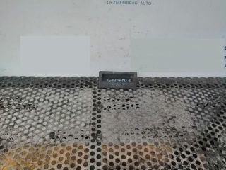 bontott VW GOLF PLUS Csomagtér Nyitó Kar / Gomb