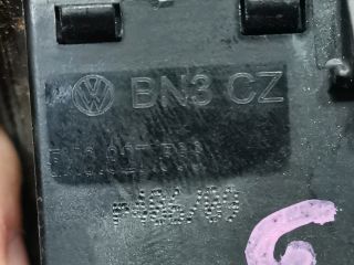 bontott VW GOLF PLUS Csomagtér Nyitó Kar / Gomb