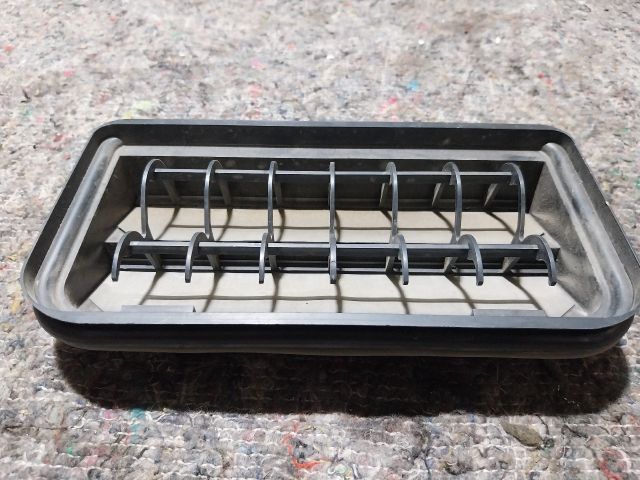 bontott VW GOLF PLUS Csomagtér Szellőző Hátsó