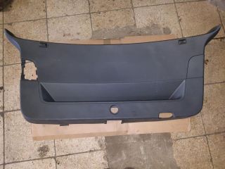 bontott VW GOLF PLUS Csomagtérajtó Burkolat (Részeivel)