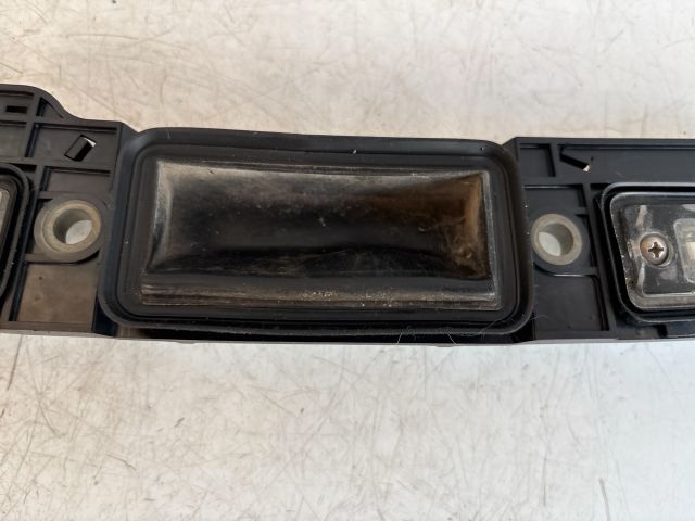 bontott VW GOLF PLUS Csomagtérajtó Kapcsoló