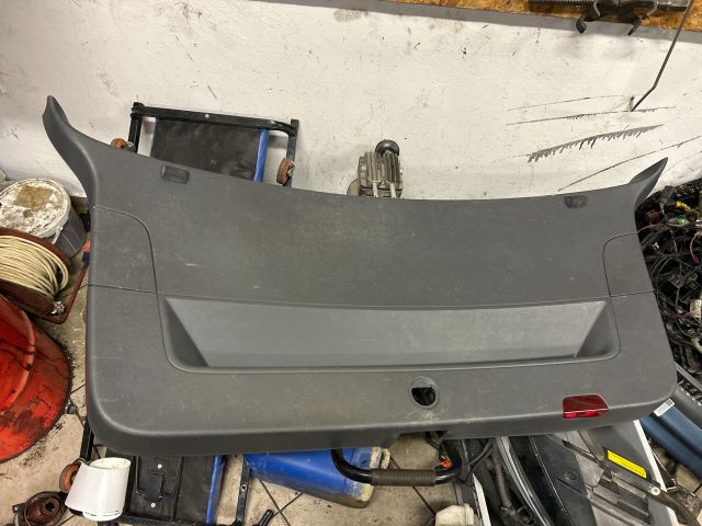 bontott VW GOLF PLUS Csomagtérajtó Kárpit